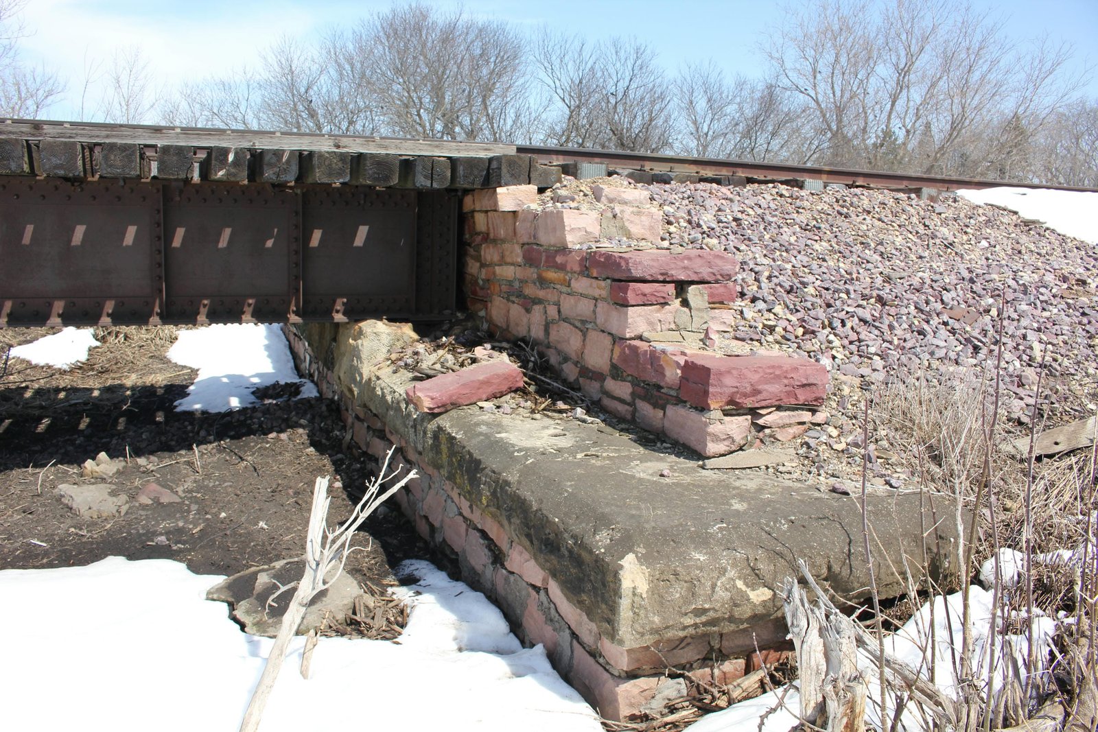 South abutment